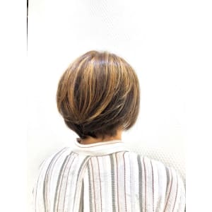 小顔/ショート/ハイライト/丸みショート/ショートボブ/ - QUALIS 上福岡店【クオリスカミフクオカテン】掲載中