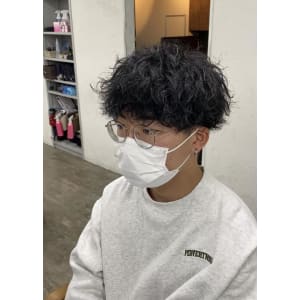 メガネニアイノツイストスパイラル/ツイストパーマ