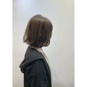 *Miik.* 切りっぱなしボブ
