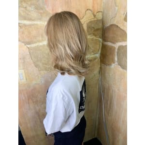 【151e_戸塚】*くびれセミディ+シルキーブロンド*