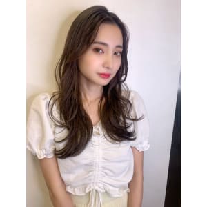 韓国風センターバングくびれレイヤーカット