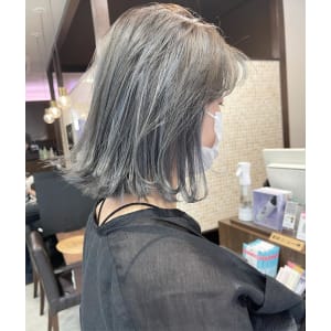 ★アイスブルーのフェイスフレーミング＆ハイライト★
