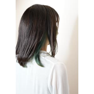*Miik.*イヤリングカラー　エメラルドグリーン