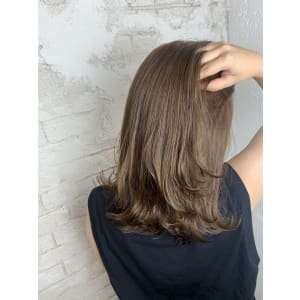 イルミナカラー、透明感、20代、30代、40代