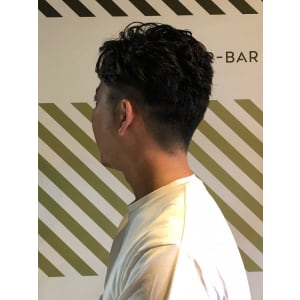 大人の刈り上げスタイル【BARBER-BAR】 - バーバーバー赤羽【バーバーバーアカバネ】掲載中