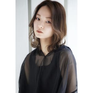 【air-OSAKA】栃本優美　肩ラインそとはねミディ