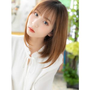 インナーカラー外国人風小顔シースルーバング　透明感