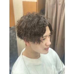 ツイストスパイラルパーマスタイル - ヒロ銀座ヘアーサロン 浜松町大門店【ヒロギンザ ハママツチョウダイモンテン】掲載中