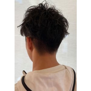 定番ツーブロ刈上げカット - ブルーモスクTOKYO【ブルーモスクトウキョウ】掲載中