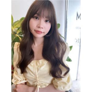 色気くびれロングレイヤースタイル