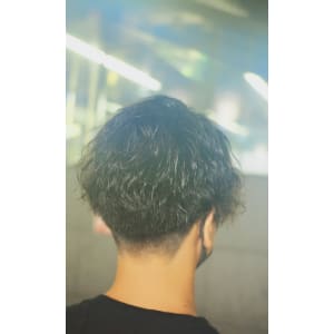 [hiro ginza]ツイストスパイラルセンターパート - ヒロ銀座ヘアーサロン 浜松町大門店【ヒロギンザ ハママツチョウダイモンテン】掲載中