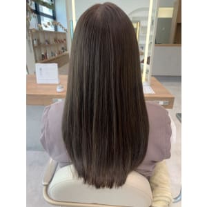アッシュグレーカラー