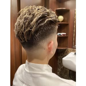 スキンフェードスタイル - ヒロ銀座ヘアーサロン 浜松町大門店【ヒロギンザ ハママツチョウダイモンテン】掲載中