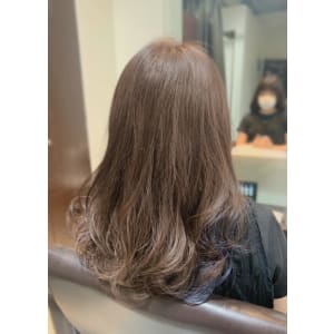 美髪カラー＋インナーカラー