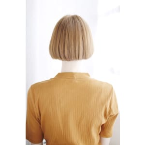 20代30代40代　高めでキュッと品格ボブ 【守山】