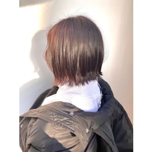 【LEMO】 バーガンディ　切りっぱなし　前下がりボブ