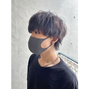 ツーブロウルフマッシュ