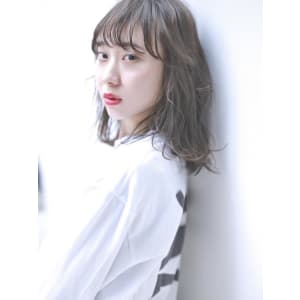 LEMO 抜け感シンプルミディ　暗髪