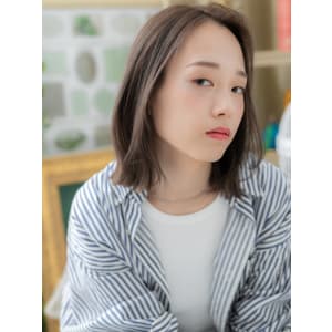 かきあげ前髪抜け感アシンメトリー大人ボブ　ノンジアミンカラー