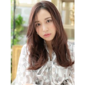大人かわいいセンターパートアッシュピンク　メルトカラー