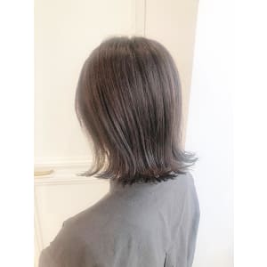 LEMO　ミディアム　暗髪　ラベンダーグレージュ