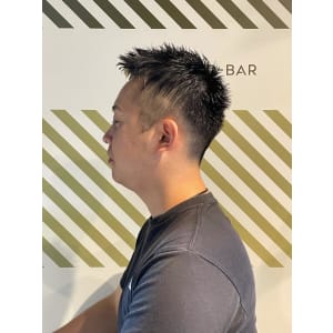 大人の刈り上げスタイル【BARBER-BAR】 - バーバーバー赤羽【バーバーバーアカバネ】掲載中