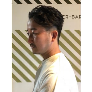 大人の刈り上げスタイル【BARBER-BAR】 - バーバーバー赤羽【バーバーバーアカバネ】掲載中