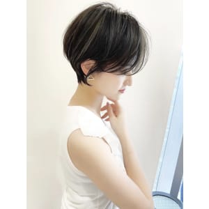 小顔カット/マッシュショート/耳掛けショート