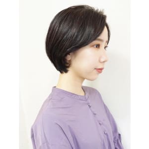 黒髪アッシュボブショート