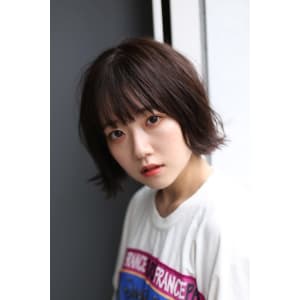 【佐々木　スタイル】ボブ×外はね×シースルーバング