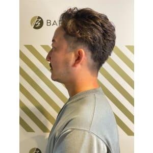 大人の刈り上げスタイル【BARBER-BAR】 - バーバーバー赤羽【バーバーバーアカバネ】掲載中
