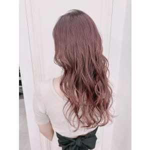 ベビーピンク　ピンクベージュ　