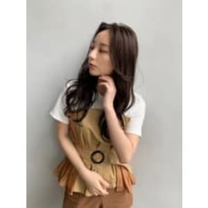 韓国風骨格矯正レイヤーカット