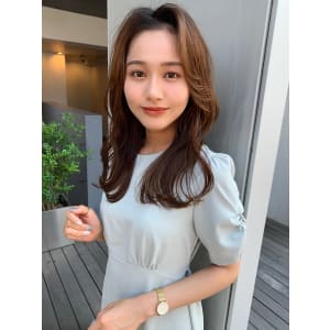 大人韓国風顔周りレイヤースタイル
