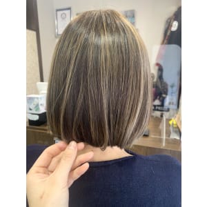 白髪も気にならない大人ハイライト★