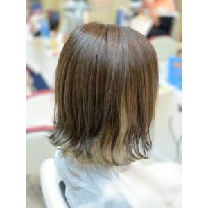 外ハネ/くびれ/小顔/インナーカラー/アッシュ/20代30代