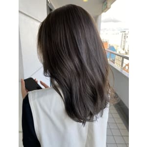 【CHESTER】ダークアッシュ ダークグレージュ 艶カラー - 髪質改善 SEPT. 天神大名【カミシツカイゼン セプト テンジンダイミョウ】掲載中