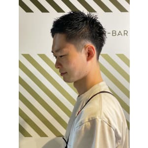 大人の刈り上げスタイル【BARBER-BAR】 - バーバーバー赤羽【バーバーバーアカバネ】掲載中