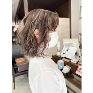 ★ちょっぴり甘めのベージュ系ハイライトデザイン★