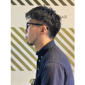 大人の刈り上げスタイル【BARBER-BAR】 - バーバーバー赤羽【バーバーバーアカバネ】掲載中