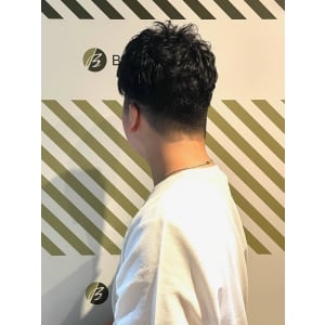 大人の刈り上げスタイル【BARBER-BAR】 - バーバーバー赤羽【バーバーバーアカバネ】掲載中