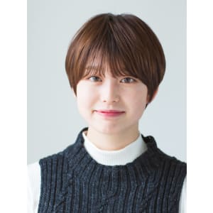 【sheta表参道/堅田】カットでつくる横顔美人小顔ショート
