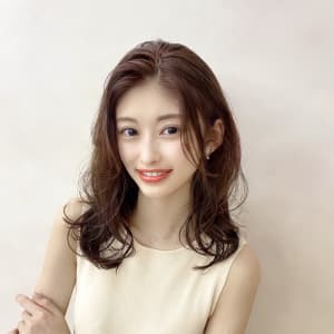 【金沢】逆三角顔カバー 大人カワイイ 小顔 くびれミディ - Euphoria GINZA GRANDE 銀座【ユーフォリア ギンザ グランデ】掲載中