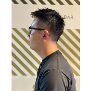 大人の刈り上げスタイル【BARBER-BAR】 - バーバーバー赤羽【バーバーバーアカバネ】掲載中