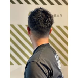 大人の刈り上げスタイル【BARBER-BAR】 - バーバーバー赤羽【バーバーバーアカバネ】掲載中