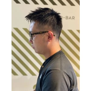 大人の刈り上げスタイル【BARBER-BAR】 - バーバーバー赤羽【バーバーバーアカバネ】掲載中