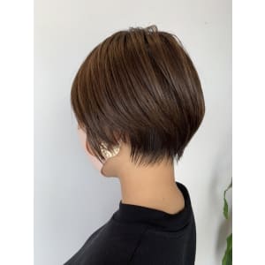 大人ショートボブ