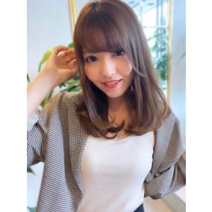大人可愛いワンカールミディアムレイヤー