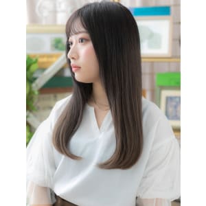 大人かわいいネオシースルーバング黒髪ロング　透けバング