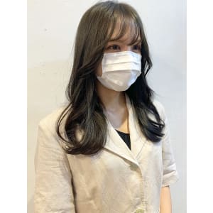 オリーブグレージュ ブリーチなし くすみカラー 韓国ヘア